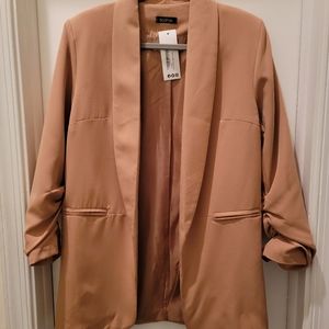 NWT tan ruched sleeze blazer